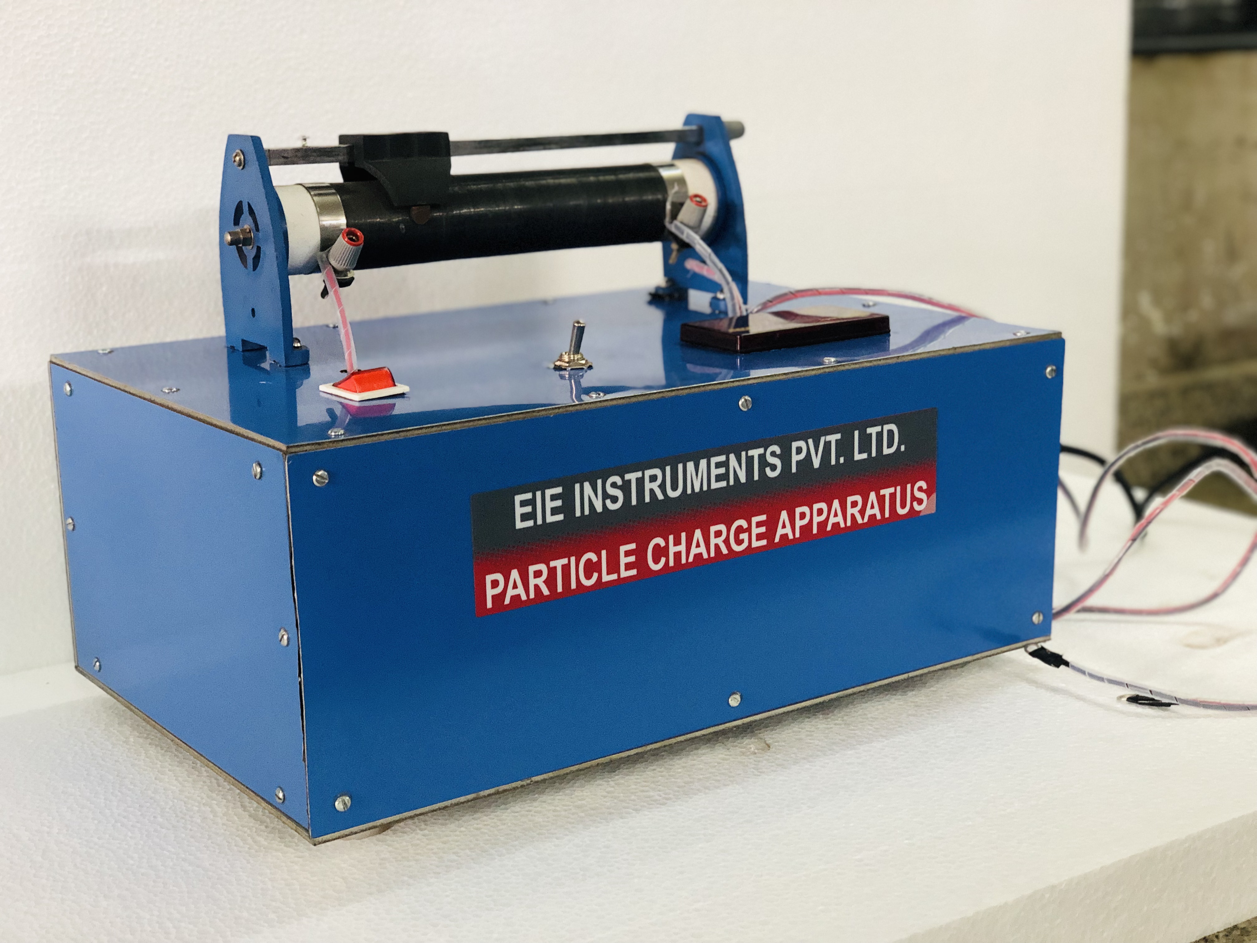 PARTICLE CHARGE TESTER - (ASTM D244) - WITH ACCESSORIES